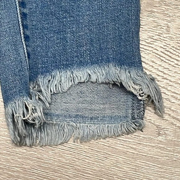 Levi’s 721 High Rise Skinny Denim Medium Wash Jeans Raw Hem 29 - Picture 11 of 15